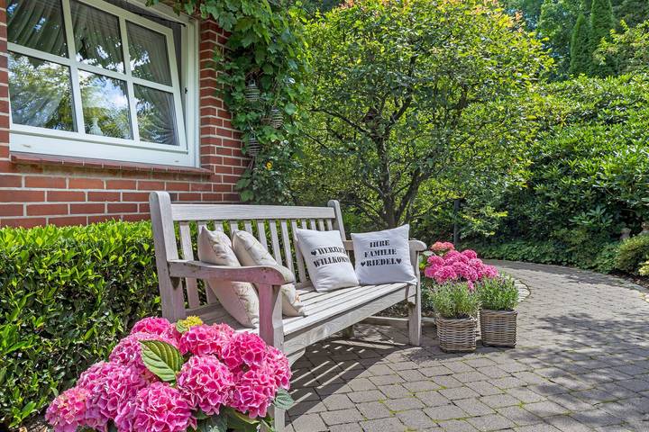 Geheel appartement, Appartement 'Ferienwohnung Riedel' met Balkon en Wifi in Sundern, Sorpesee