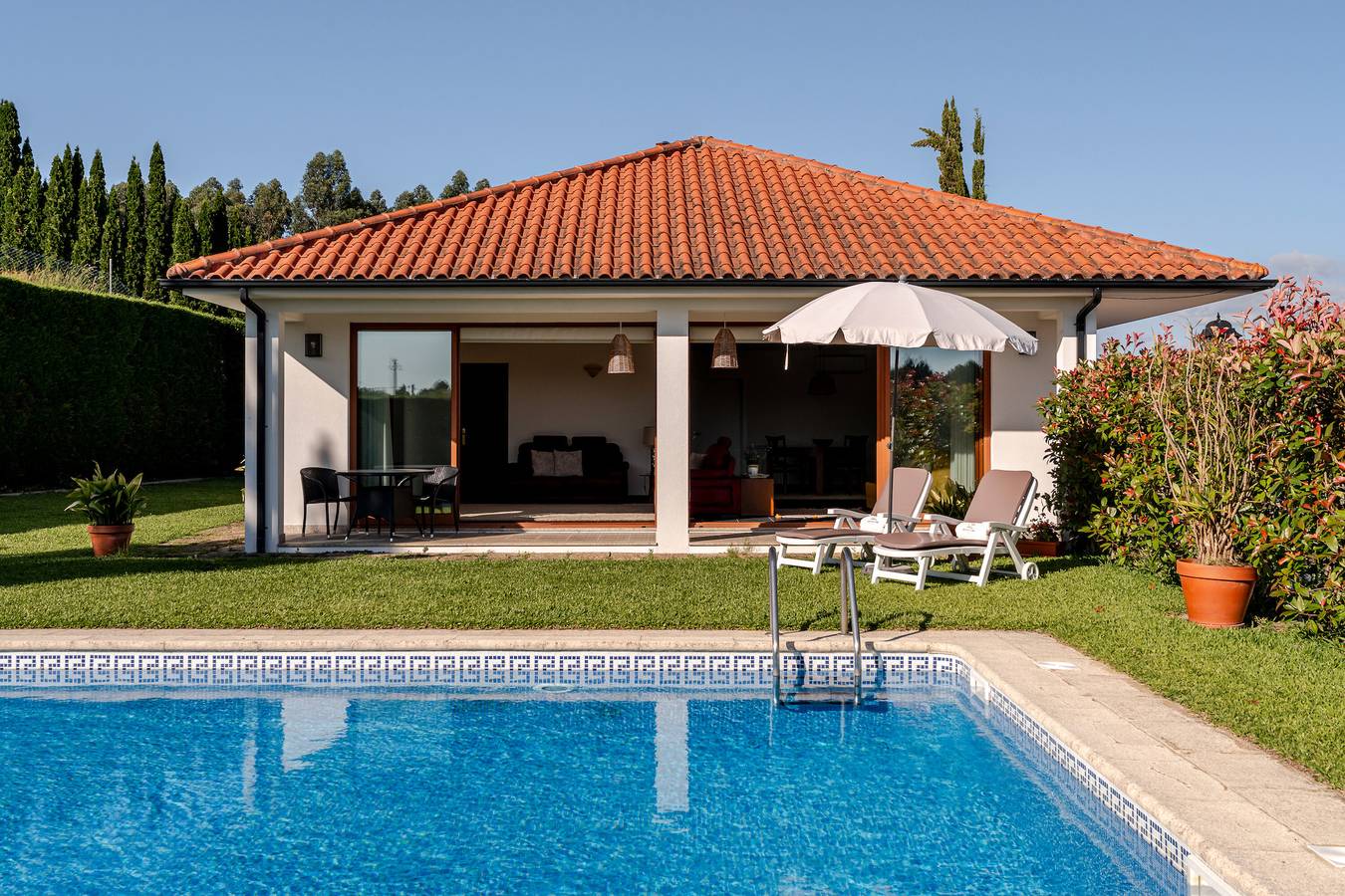 Casa de férias 'Quinta Do Outeirinho - Deluxe' com vista para a montanha, Wi-Fi e ar condicionado in Agilde, Distrito de Braga