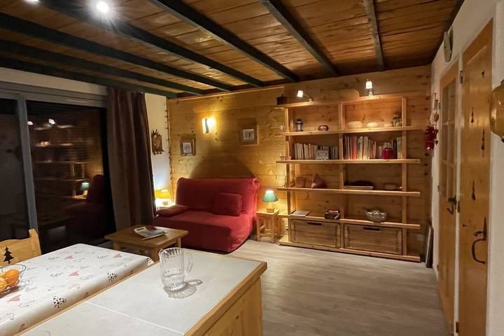 Gîte pour 4 personnes, avec balcon, adapté aux familles à Barcelonnette
