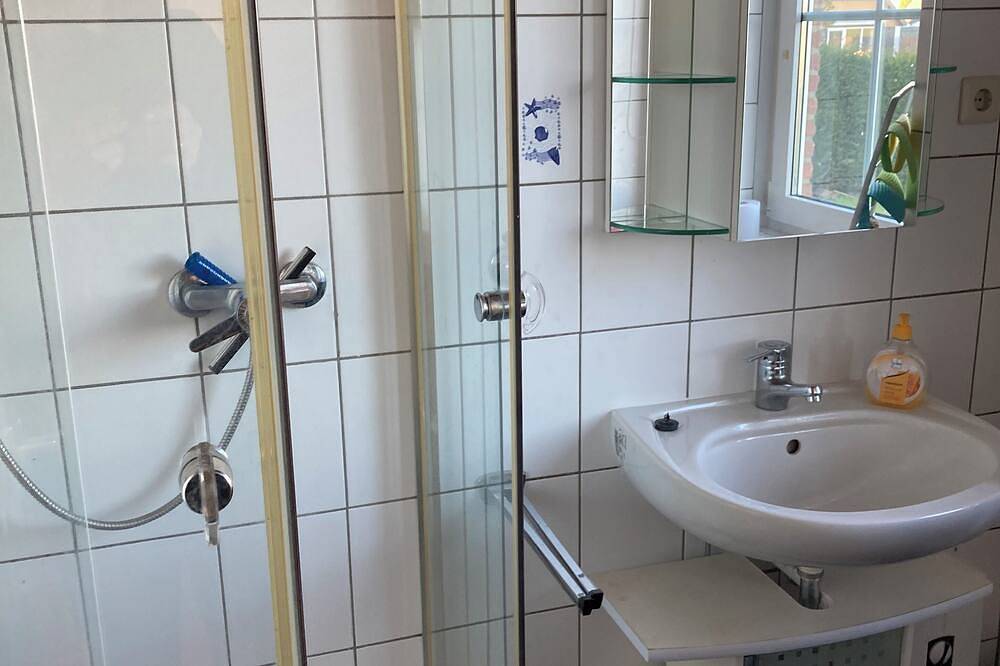 House Ostseeblick in Kraksdorf-Strand, 100m to the secluded beach. Nh Heiligenhafen in Kraksdorf, Neukirchen