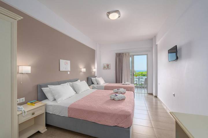 Hotel für 4 Personen, mit Garten und Ausblick, mit Haustier auf den Peloponnes - 2