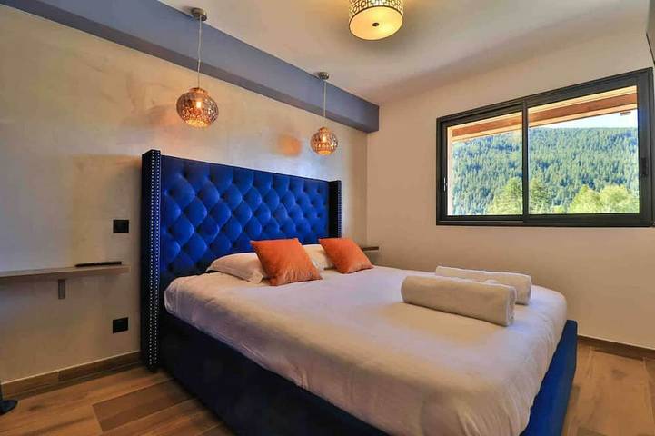 Chalet Haut de Gamme 4* pour  12pers avec Jaccuzzi, Sauna+Gym in Les Orres, Parc national des Écrins