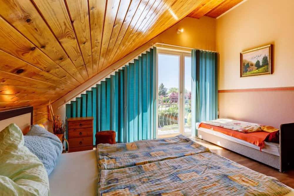 Ferienhaus Szabo in Balatonlelle, Plattensee Südufer