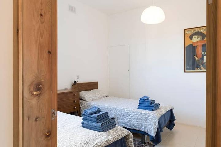 Ganze Wohnung, Große Meer Penthouse mit atemberaubender Aussicht auf die Landschaft in Marsalforn, Zebbug