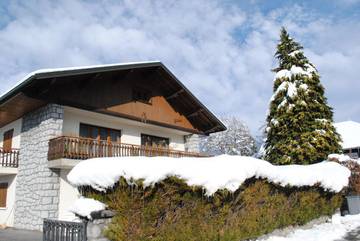 Gîte pour 4 personnes, avec jardin à Châtillon-sur-Cluses