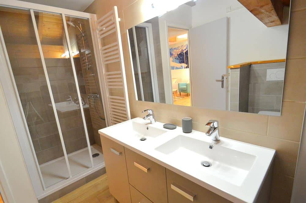 Ganze Wohnung, Charmante 3-Zimmer-Wohnung mit Parkplatz und Wlan in Saint-Martin-de-Belleville in Saint-Martin-de-Belleville, Vanoise-Massiv
