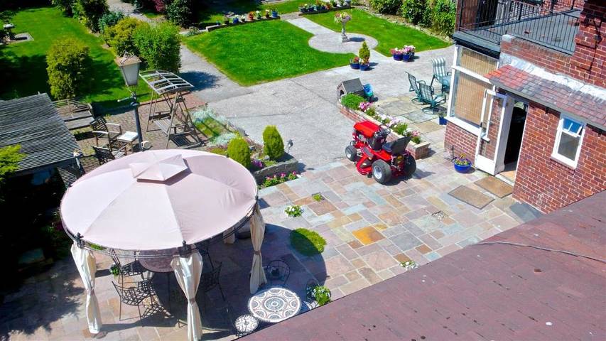 Chambre d’hôte pour 3 personnes, avec vue et jardin - 1