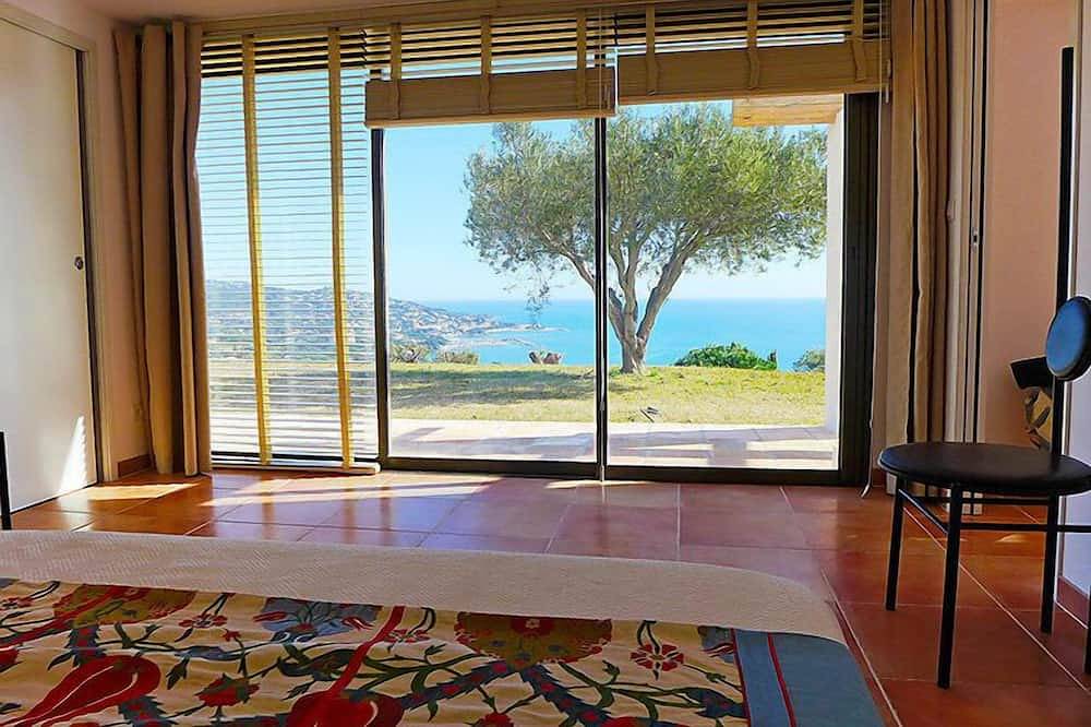 Appartement entier, Vue Exceptionnelle Sur Mer - Appartement 75 M2 Entierement Renove in Sainte-Maxime, Côte méditerranéenne (France)