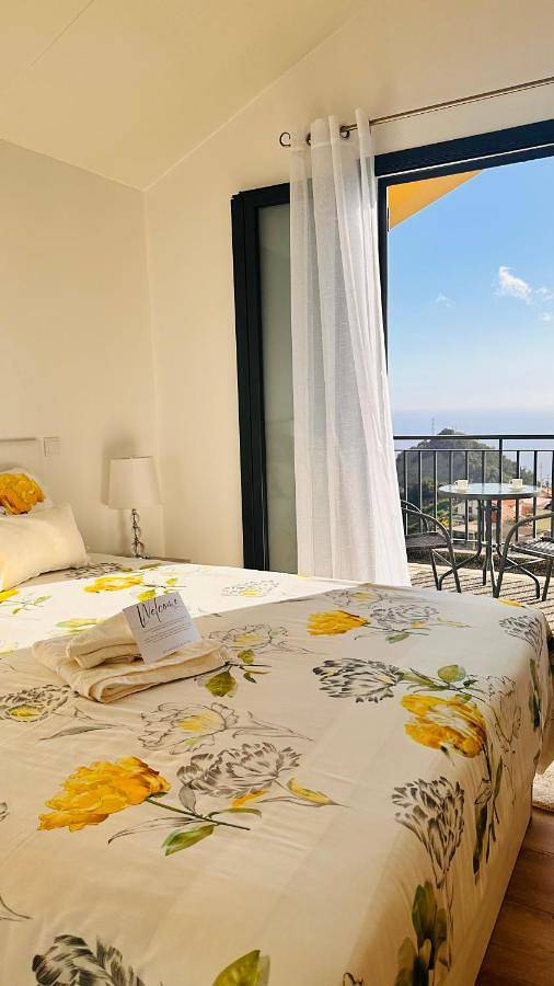 Apartamento inteiro, Boavista- 2 bed house -Cosy Panoramic -Sea - Mountain View in Campanário, Madeira