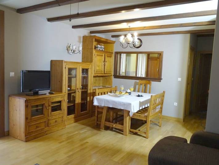 Location de vacances pour 5 personnes, avec balcon et jacuzzi, adapté aux familles à Lesaka - 3