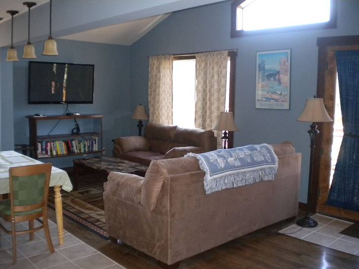 Vacation rental for 5 people, with hot tub and balcony in Yellowstone