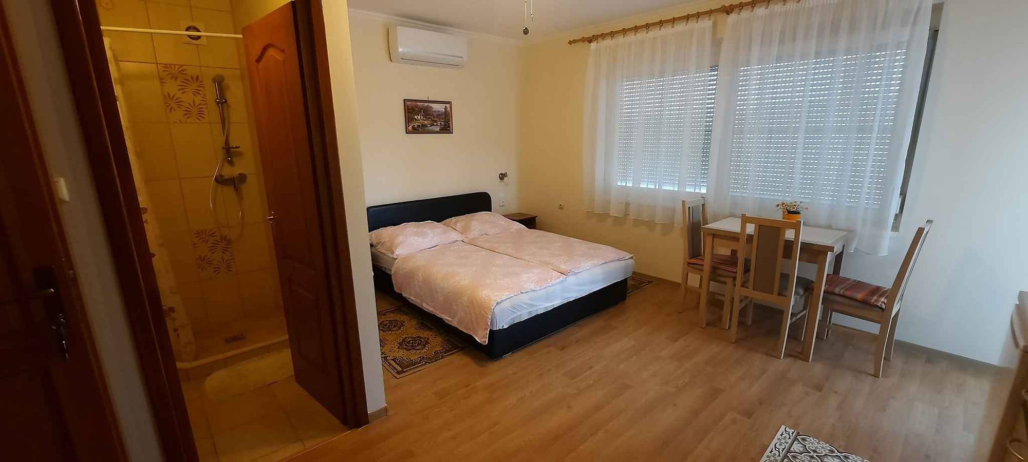Entire holiday apartment, Holiday apartment with Wlan and air conditioning  in Keszthely, Keszthely region