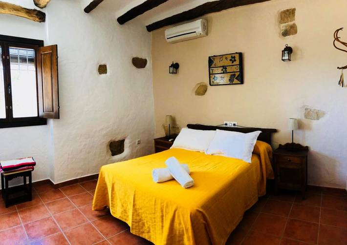 Casa rural para 12 personas, con jardín además de vistas y piscina en Villanueva de Algaidas - 4