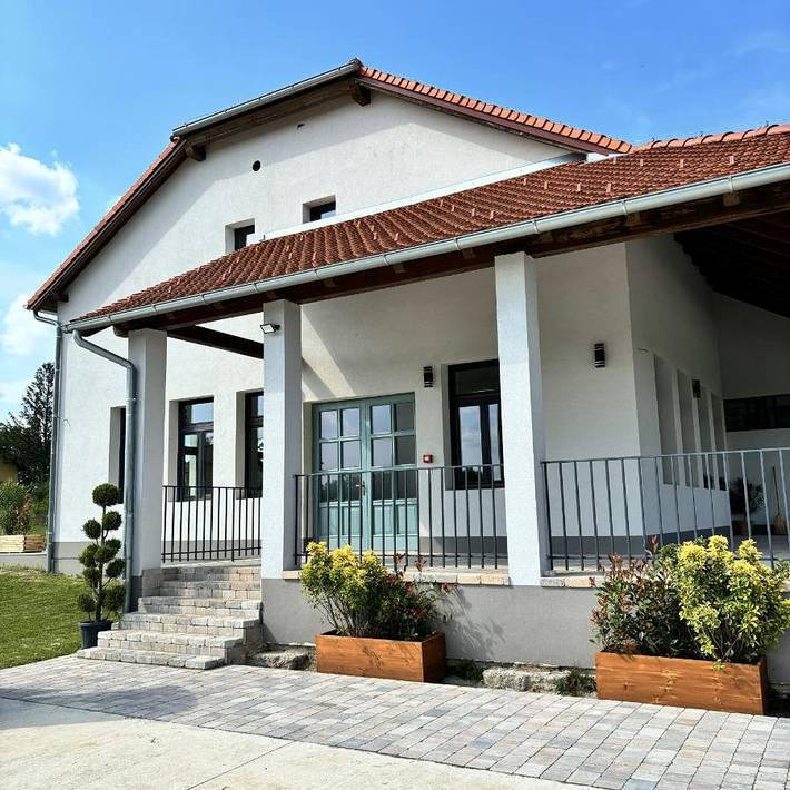 Bed and breakfast per 2 persone, con piscina e giardino nonché panorama, con animali domestici - 1