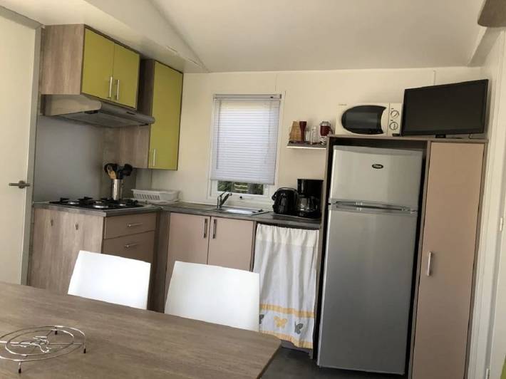 Mobil home pour 6 personnes, avec bassin pour enfant à Roquefeuil - 4