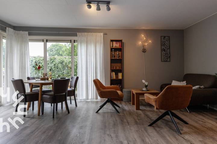 Chalet für 4 Personen, mit Terrasse in Friesland - 3