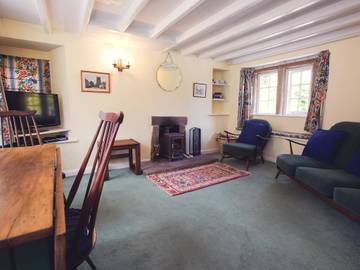 Log Cabin for 3 People in Youlgreave, Peak District, Photo 2