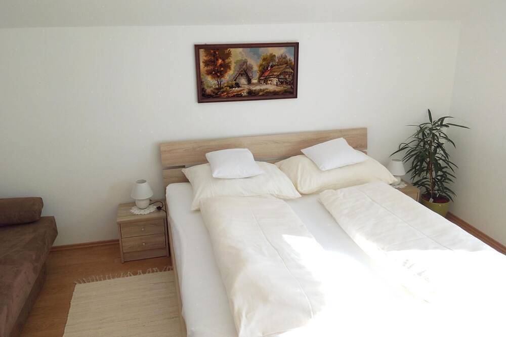 Ganze Wohnung, Ferienhaus Gassner in Navis in Tuxer Alpen, Navis