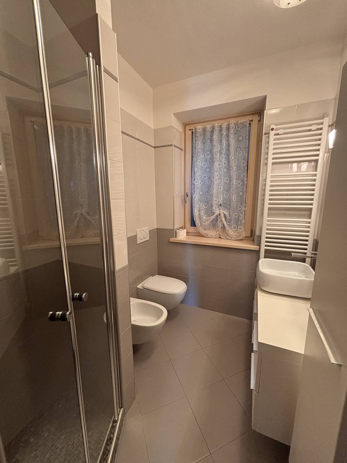 Villa for 6 personer med have in San Zeno di Montagna, Garda-Fjellene