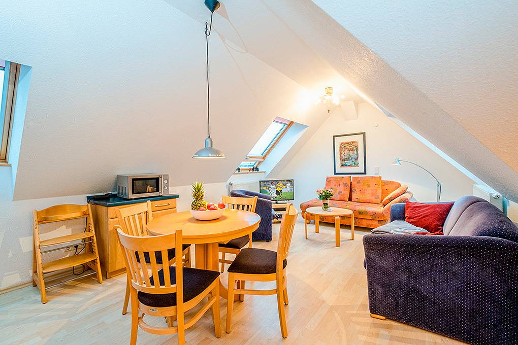Apartamento vacacional entero, Villa Frisia, Wohnung 32 in Bansin, Heringsdorf