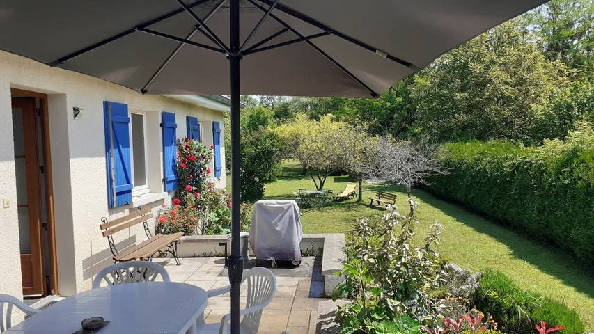 Gîte pour 6 personnes, avec jardin et terrasse en Franche-Comté - 2