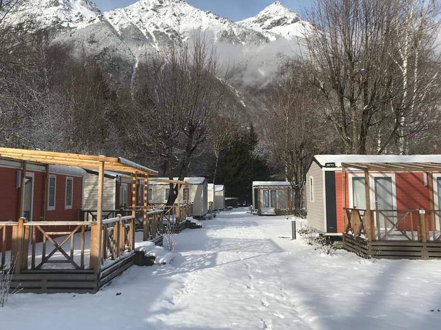 Camping Rcn Belledonne - Chalet 6 personnes - Fourchu in Le Bourg-d'Oisans, Parc national des Écrins