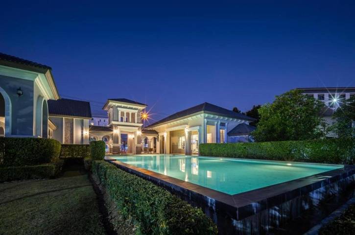 Apartamento para 7 personas, con piscina y jardín en Chiang Mai