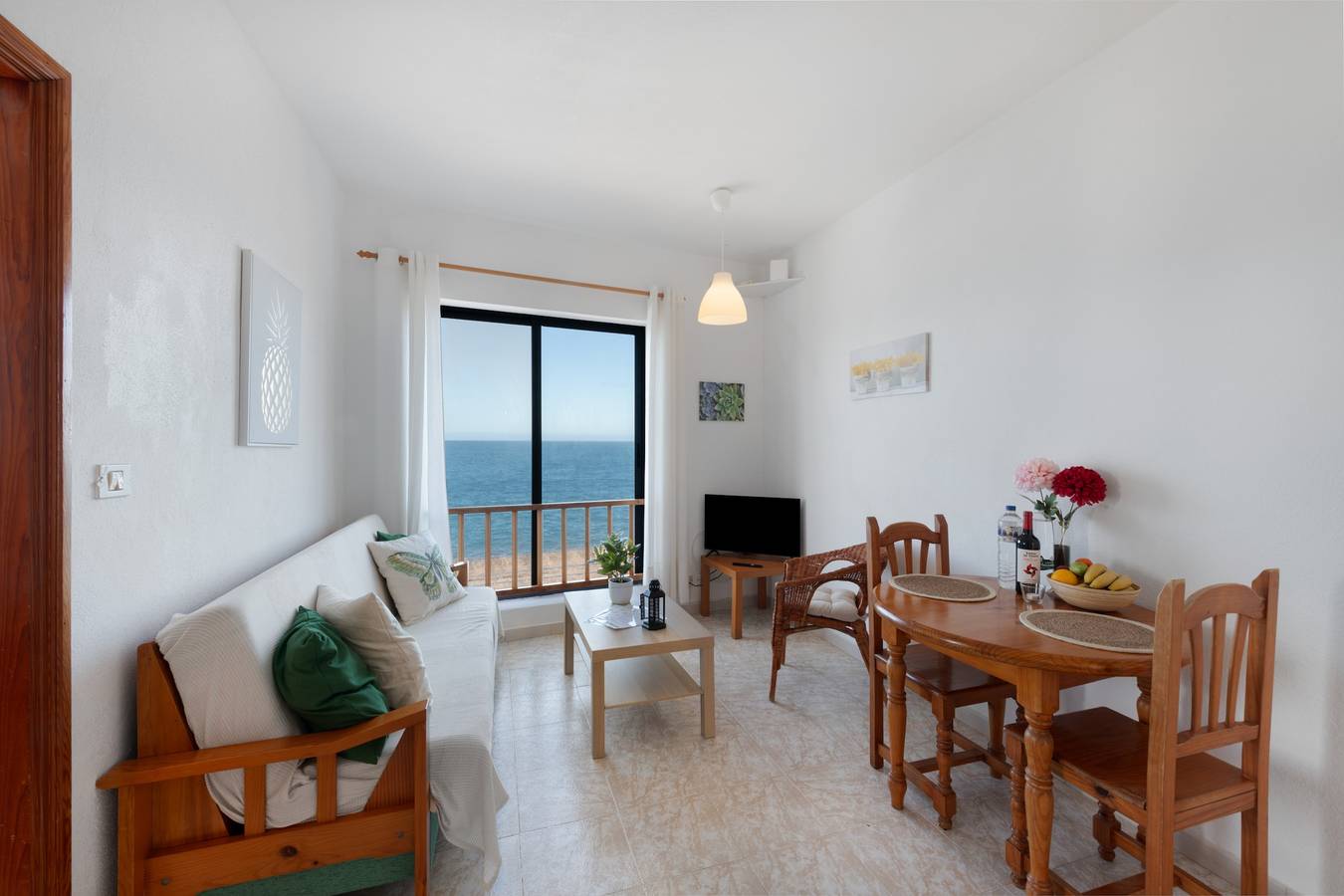 Apartamento entero, Apartamento 'La Bayana - 5' con vistas al mar, piscina compartida y Wi-Fi in Puerto Naos, Los Llanos de Aridane