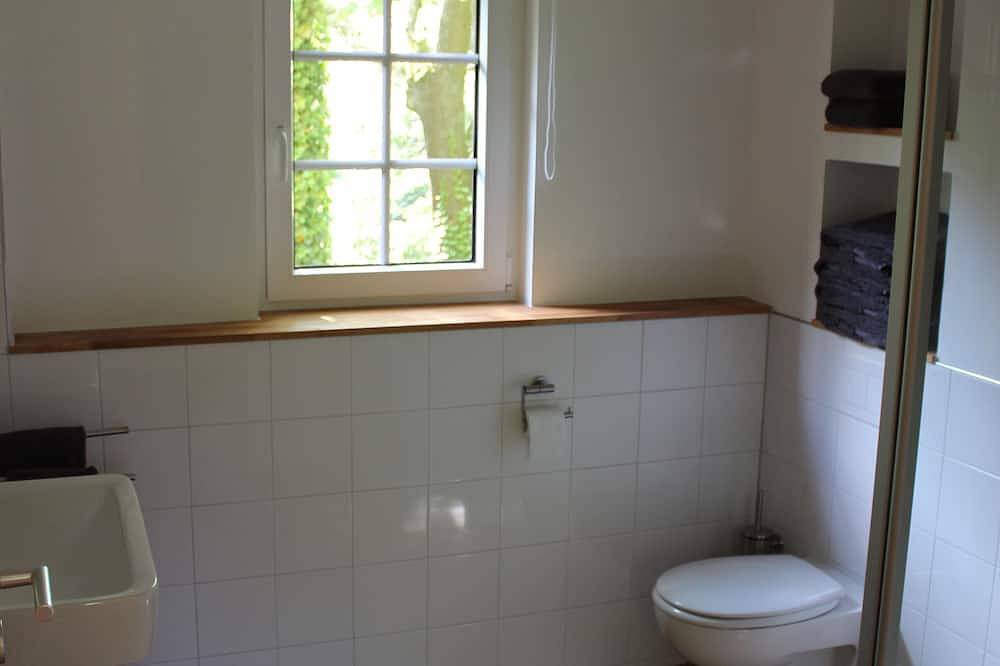 Komfortables Ferienhaus mit Charme, direkt zwischen See und Wald gelegen in Körbecke, Möhnesee