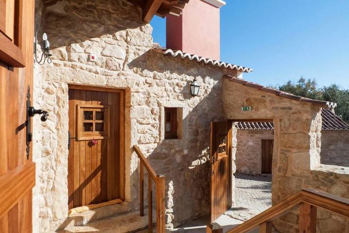 Casa de férias para 2 pessoas, com Terraço e Jardim e ainda Piscina and Vista em Ansiao