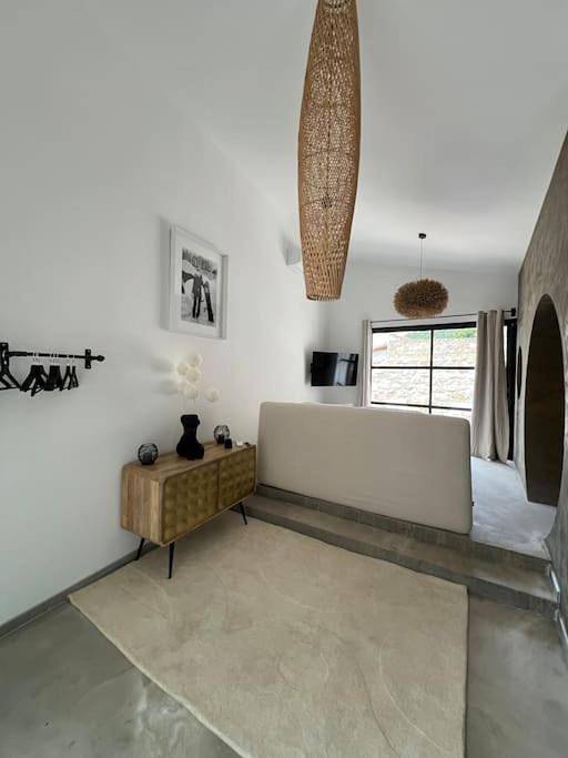 Gîte pour 2 personnes, avec jardin et terrasse à Alès - 2