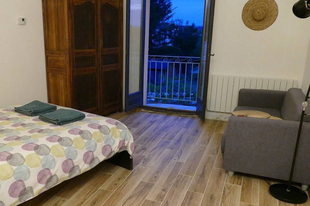 Villa provençale entre Aix en Provence et la Camargue in La Fare-les-Oliviers, Région d'Aix-en-Provence