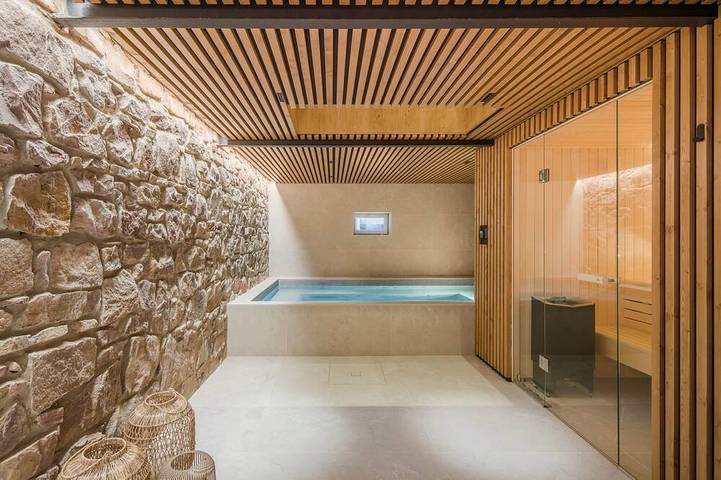 Ferienhaus für 10 Personen, mit Whirlpool und Garten sowie Sauna