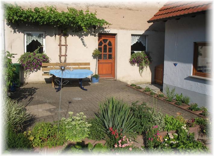 Ganze Ferienwohnung, Ferienwohnung Pfrang - Ferienwohnung Vollburg in Michelau i.Steigerwald, Fränkisches Weinland