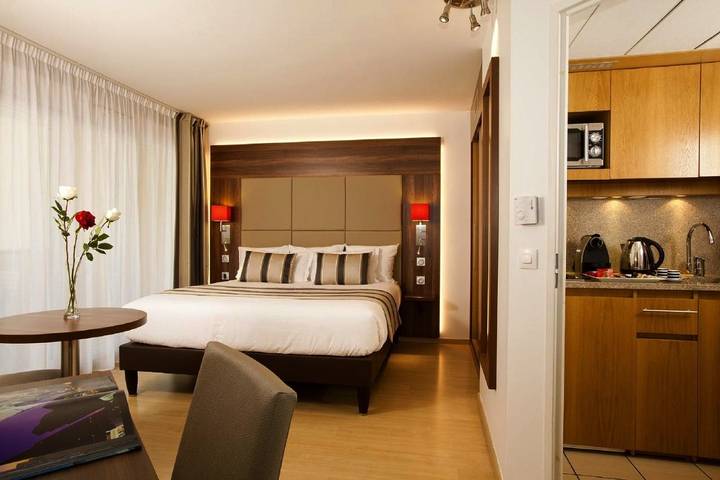 Appart’hôtel pour 3 personnes, avec Sauna à Massy