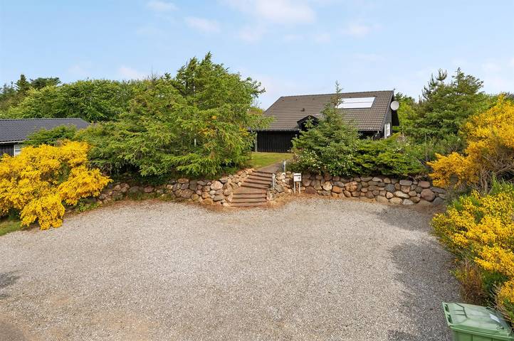 Ferienhaus für 10 Personen, mit Terrasse und Whirlpool sowie Sauna in Blokhus