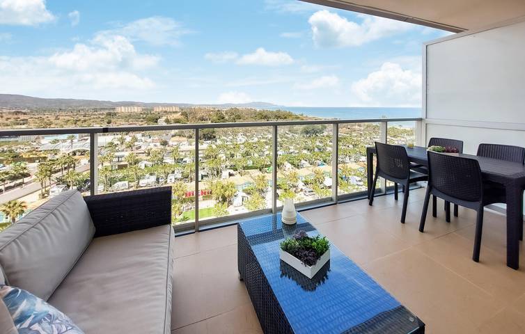 Gîte pour 4 personnes, avec jardin ainsi que piscine et terrasse à Cabanes - 2