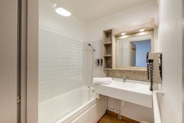 Appartement De Vacances pour 4 Personnes dans Lons-le-Saunier, Jura, Photo 4