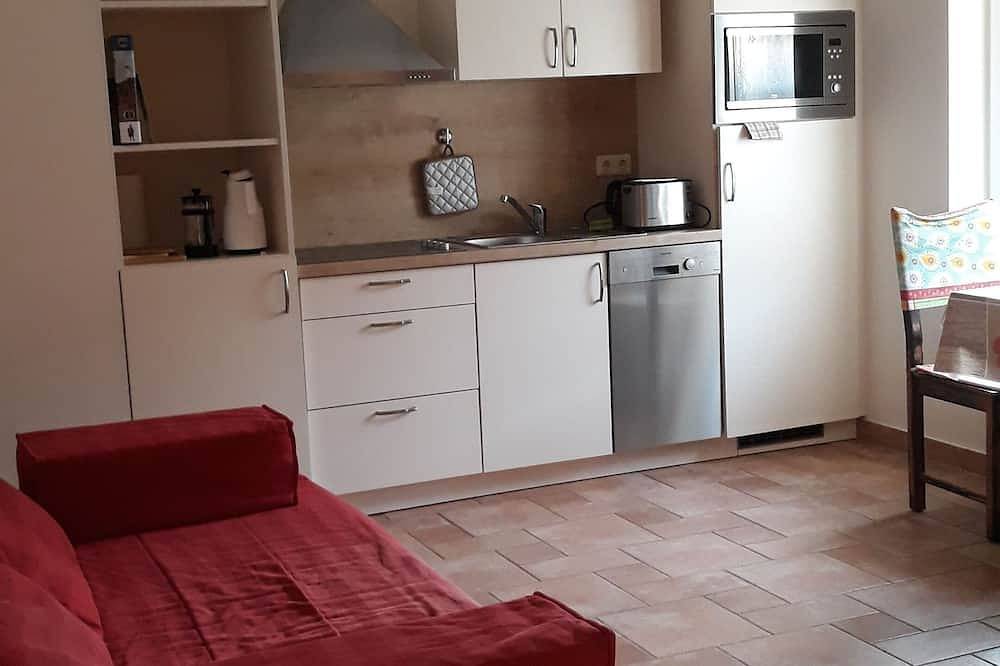 Ganze Wohnung, Apartment 1, komb Wohn- Schlafraum, Küche, Du/Wc, Terrasse - Spreewald in Byhleguhre, Byhleguhre-Byhlen