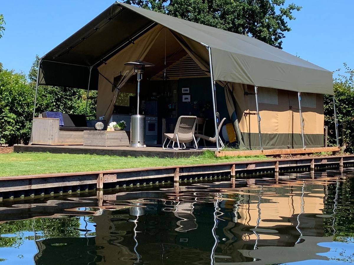 Glamping aan de Plas in Vinkeveen, Groene Hart