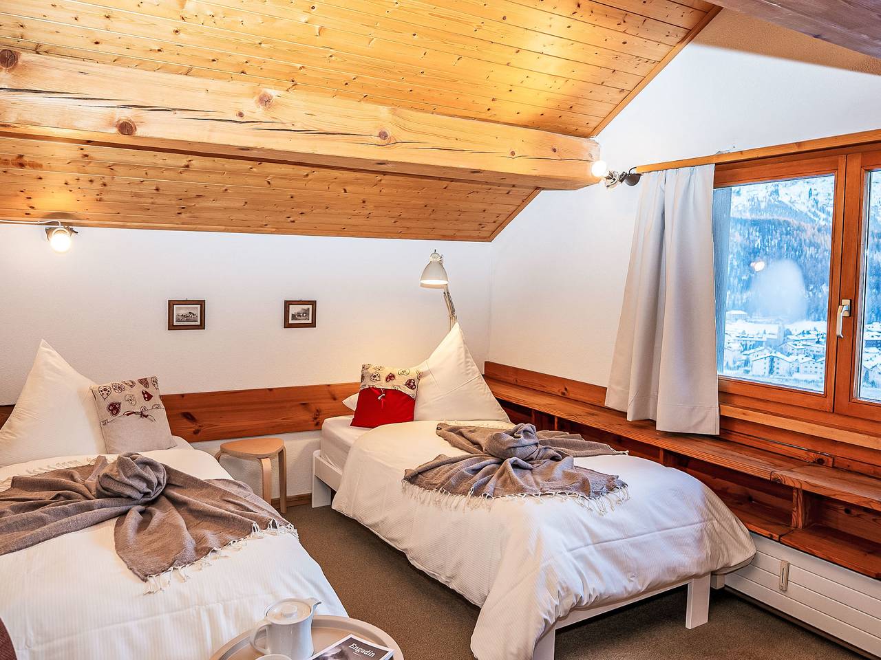 Ganze Wohnung, Chesa La Drosa Ab in Celerina, Sankt Moritz