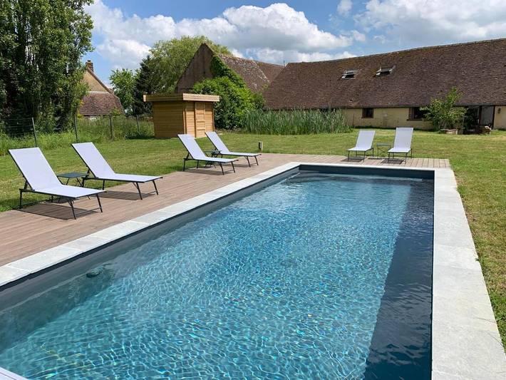 Chambre d’hôte pour 2 personnes, avec Terrasse et Jardin ainsi que Piscine et Vue dans Billancelles