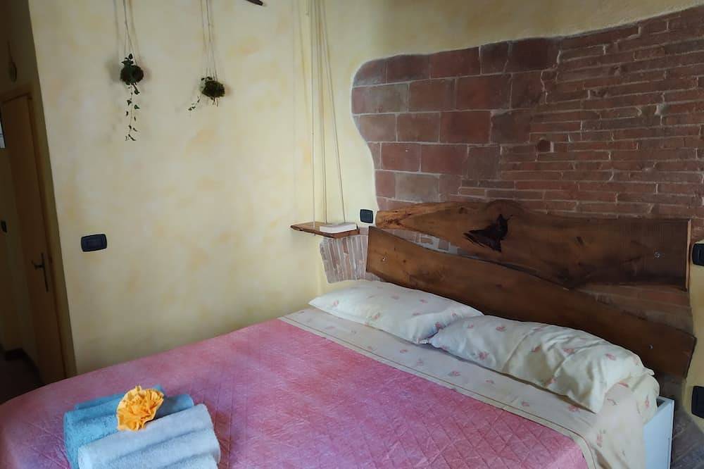Ganze Wohnung, Casa Giulia an der Via Francigena in Gambassi Terme, Florenz Provinz