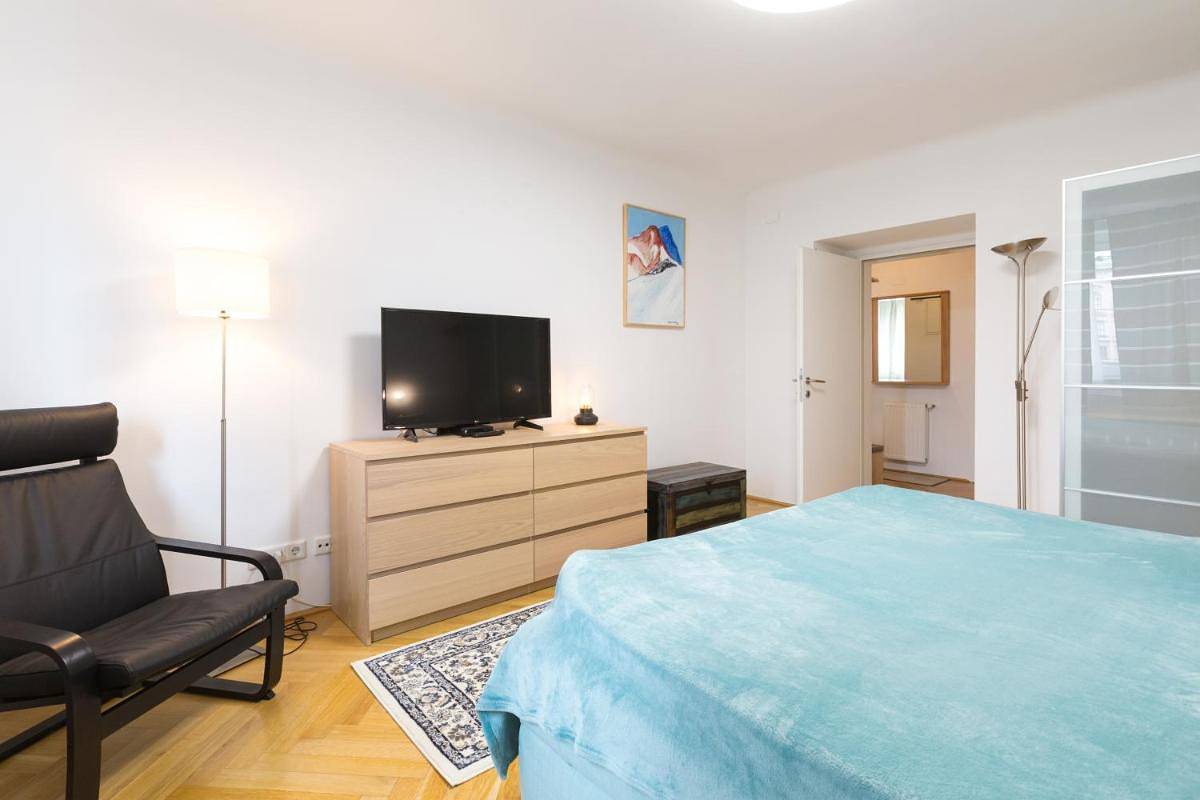 Hel lejlighed, Apartment Rudolfsplatz Check in 15h to 22h only in København Indre By, Wien