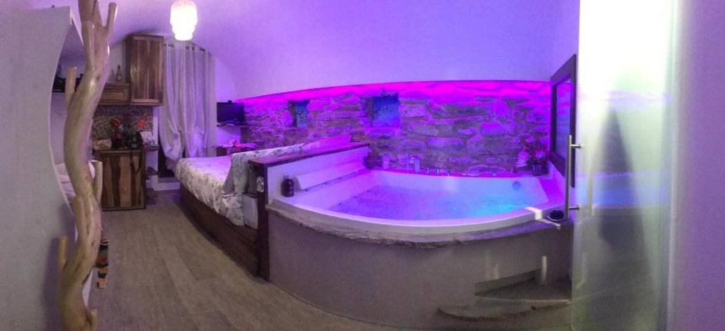 Chambre d’hôte pour 2 personnes, avec sauna ainsi que terrasse et jacuzzi à Dolceacqua - 3
