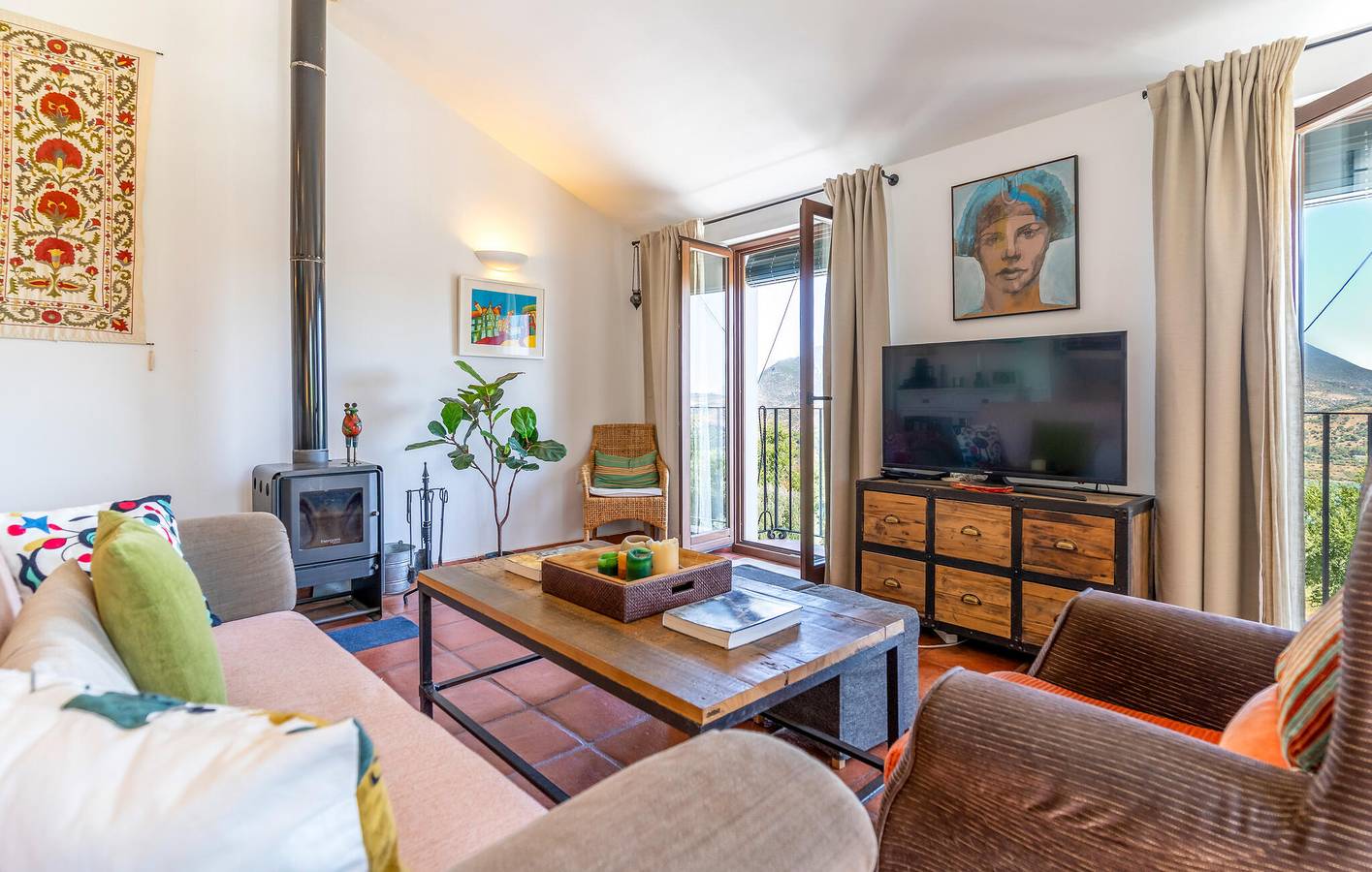 Appartement confortable avec cheminée, WiFi et TV près de Zahara de la Sierra in Zahara de la Sierra, Pueblos Blancos