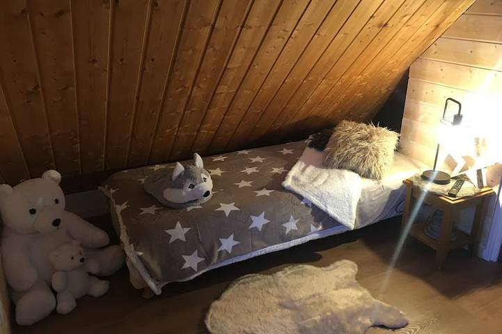 Chalet pour 8 personnes, avec balcon et piscine, animaux acceptés dans La Joue du Loup - 4