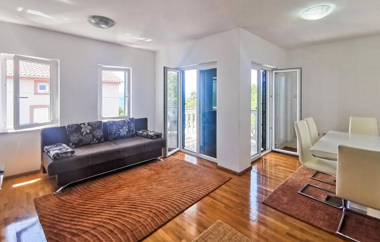 Ferienwohnung für 2 Personen, mit Garten in Novi Vinodolski - 3