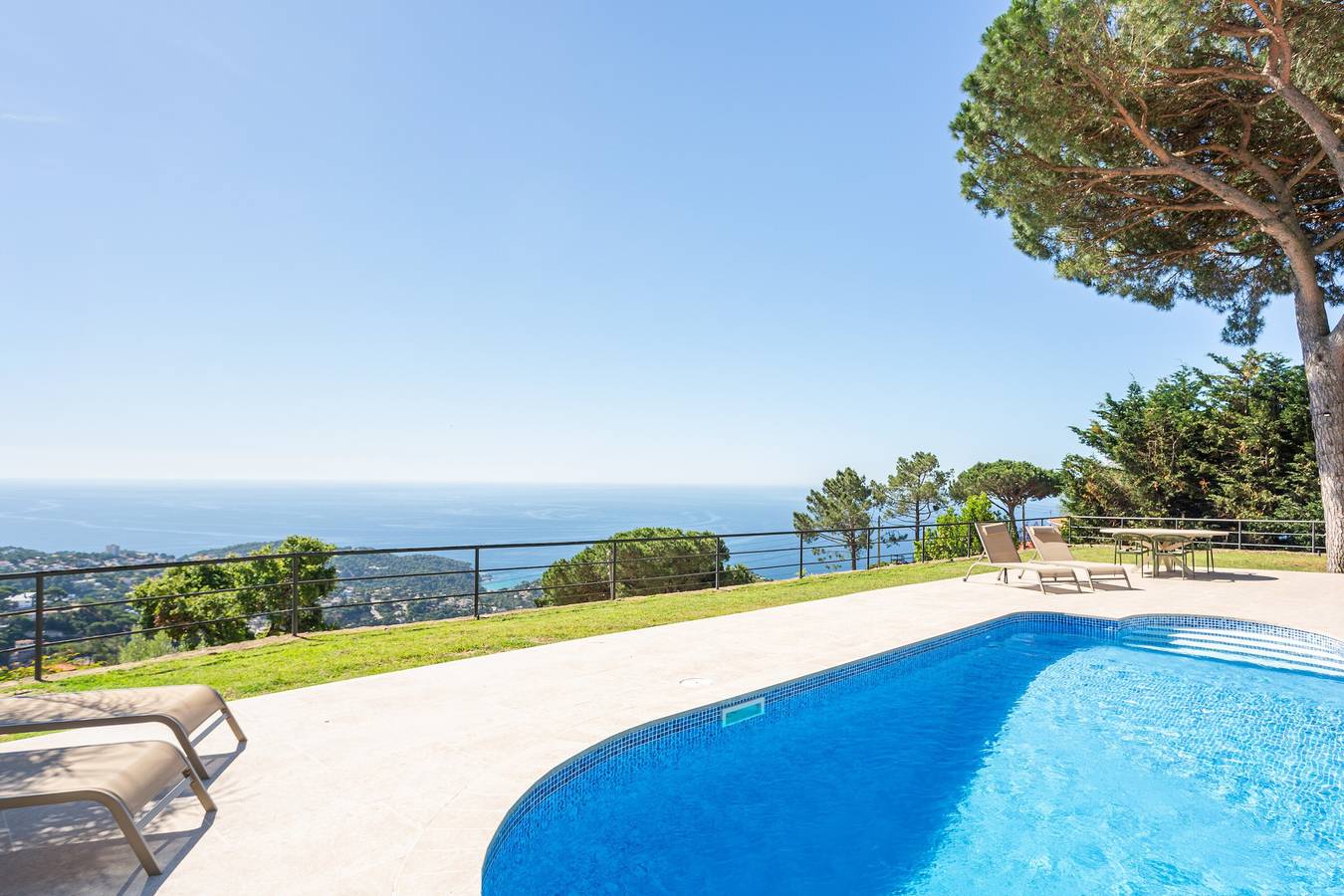 Casa vacanza a Costa Brava a partire da 570€ a notte