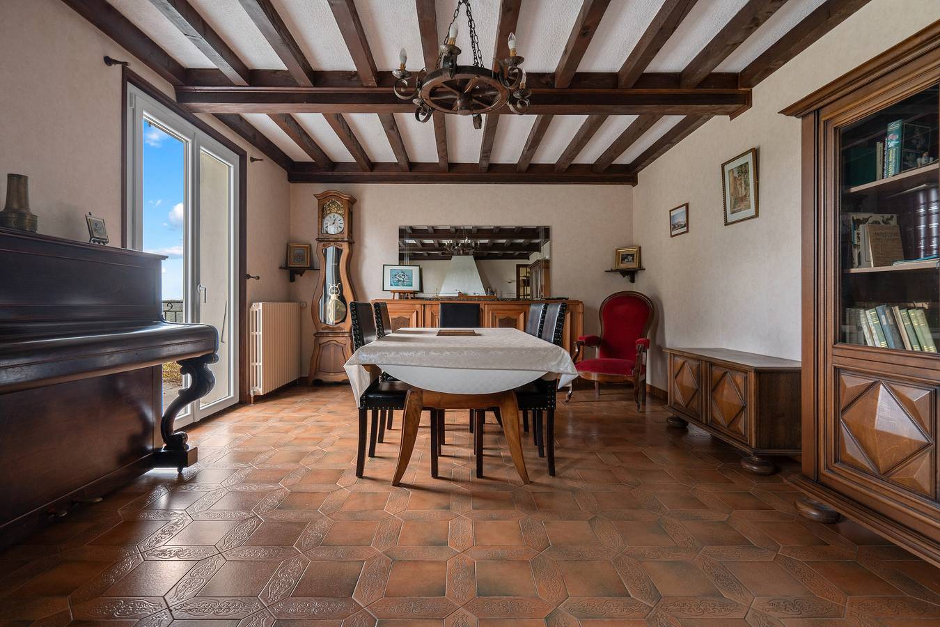 Maison "Chalet Echalas" avec terrasse privée, jardin privé et Wi-Fi in Échalas, Parc Naturel Régional du Pilat